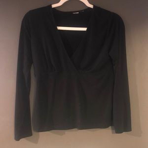 Black v neck top - no tags